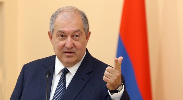 Ermənistan prezidenti koronavirusa yoluxdu 