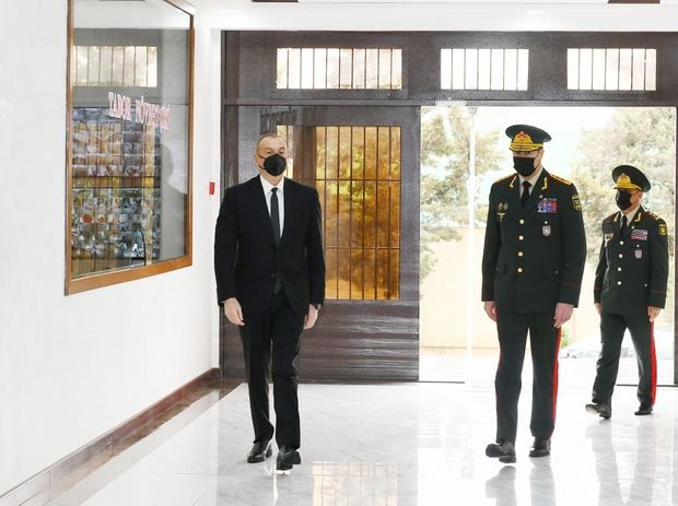 İlham Əliyev yeni hərbi hissənin açılışında 
