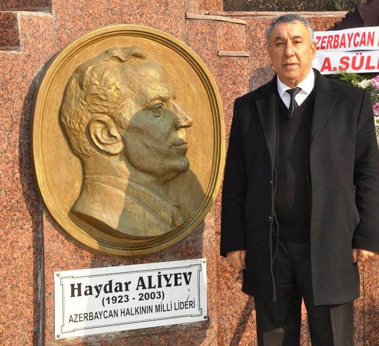 Sərdar Ünsal: «Heydər Əliyev türk dünyasının ən böyük liderlərindən biridir» 