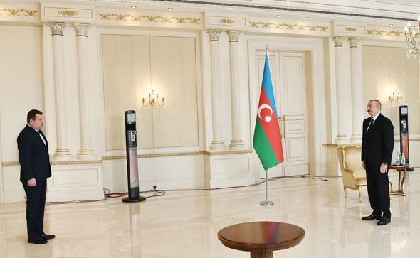 Prezident Belarus səfirini qəbul etdi 
