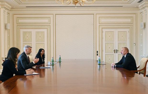 İlham Əliyev Dünya Bankının regional direktorunu qəbul etdi 