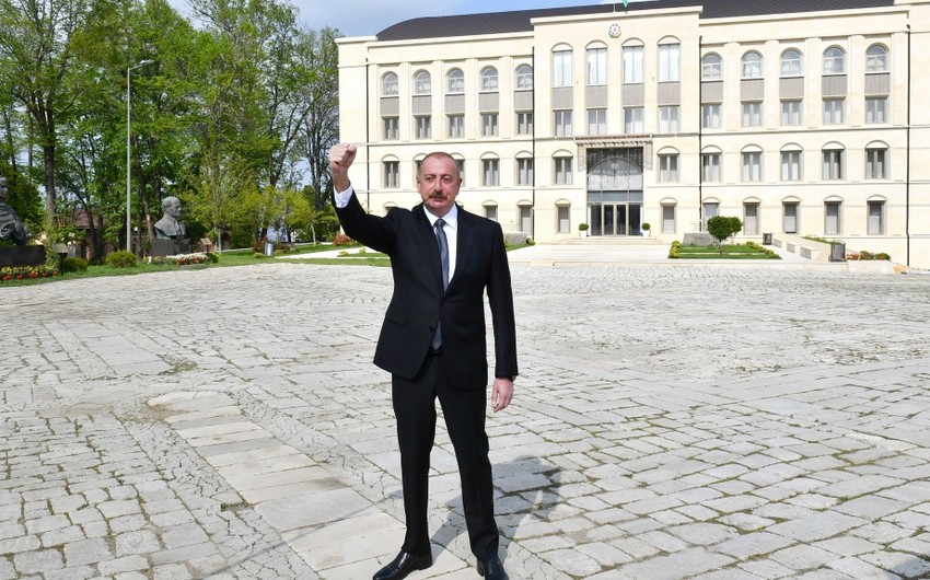 Azərbaycan Prezidenti: “Şuşa Zəfərimizin rəmzidir, Şuşa Zəfərimizin tacıdır” 