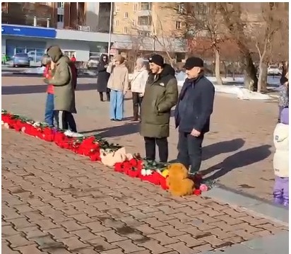 Krasnoyarskdakı soydaşlarımız  “Crocus City Hall”da baş vermiş terror qurbanlarını anıblar   